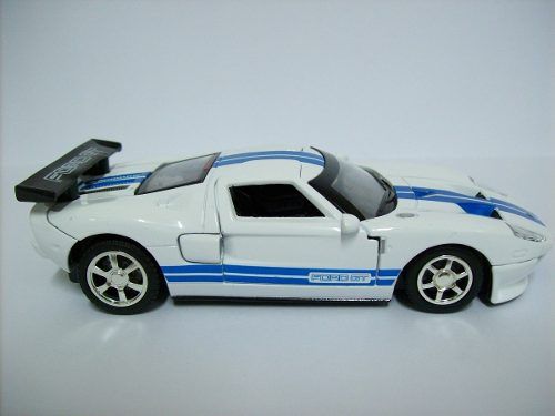 L105 - 2006 Ford Gt - 1:32 - Rmz - 14 cm