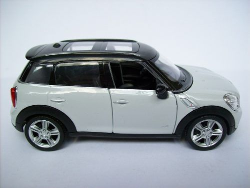 L24 - Mini Cooper S Countryman Rma City Esc 132