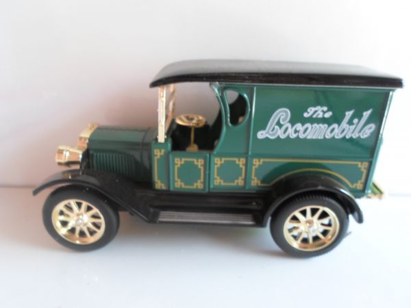 LOCOMOBILE VERDE
