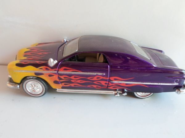 FORD CUSTOM ROXO