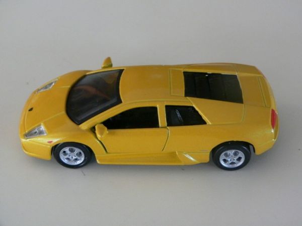 Lamborghini Murcielago Amarela Maisto 1:40