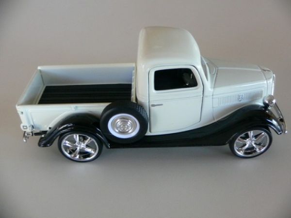 Ford Pickup Branco 1937 Sunnyside 1:34