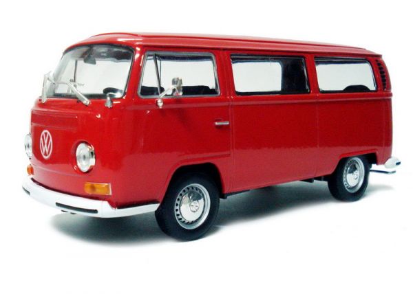 VOLKSWAGEN KOMBI T2 1972